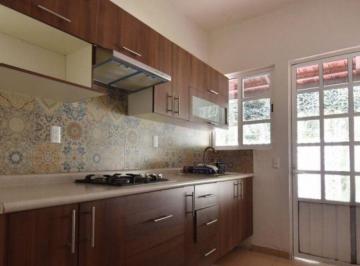 Casa de 3 habitaciones, Alvaro Obregón · Hermosa Casa a 5 Min. de Portal Centenario
