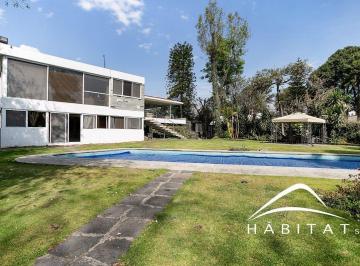 Casa de 4 habitaciones, Alvaro Obregón · Casa en Venta en Jardines del Pedregal
