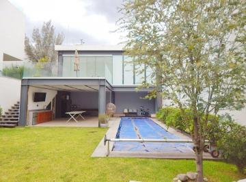 989c22496fff3c51687d6cb4207ef22367f5f59968568294513c1967be282ff0 · Residencia en Venta, Doble Terreno, en Lomas del Pedregal