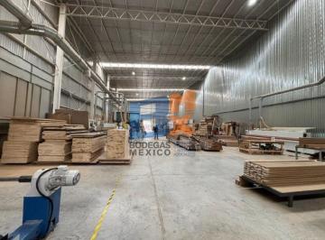 Nave industrial · 1950m² · 5 Estacionamientos · Bodega Industrial de 1,950 m², en Renta Ubicada en Lerma