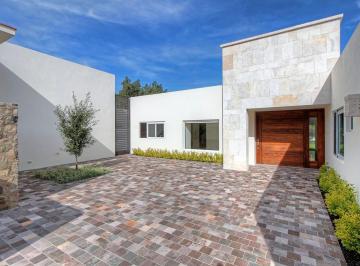 Casa de 4 habitaciones, Querétaro · Renta - Campestre de Queretaro - Casa del Rocio