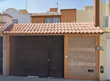 Casa de 4 habitaciones, San Luis Potosí · Casa en Venta en Colonia Dalias del Llano, San Luis Potosi