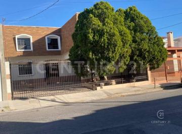 Casa · 318m² · 4 Recámaras · Casa en Venta en Quintas del Sol, Chihuahua, Chih.