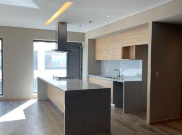 Departamento de 3 habitaciones, Cuajimalpa de Morelos · Departamento en Renta en Bosques con Cuarto de Servicio - Tres Estacionamientos