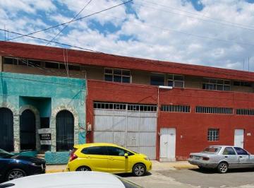 Bodega comercial de 4 habitaciones, Silao · Bodega Comercial en Venta en Jardines de La Victoria, 830 m² con 4 Recámaras