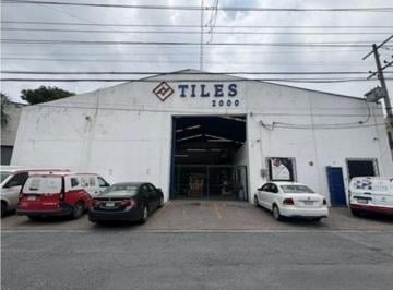 7f18827d6d1c74035944003eb5ac5468fe7ca42a049877931e0fe52c8f9b2c98 · Bodega en Renta Excelente Ubicación San Jeronimo