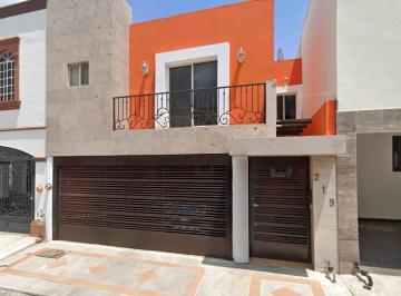 Casa de 4 habitaciones, Monterrey · Venta de Casa en Cumbres Elite Cuarto Sector, Monterrey, Nuevo Leon