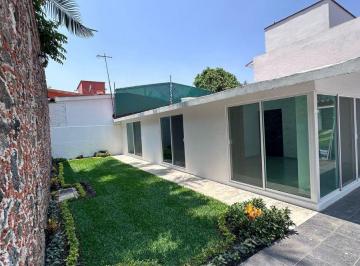 Casa de 4 habitaciones, Cuernavaca · Renta Casa con Alberca en Vista Hermosa en un Nivel