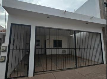 Casa · 90m² · 2 Recámaras · 2 Estacionamientos · Casa en Fraccionamiento Santa Fe