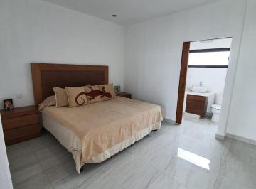 Casa · 107m² · 1 Recámara · 2 Estacionamientos · Casa en Renta Ciudad Maderas