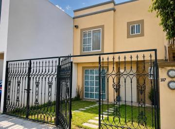 Casa · 153m² · 3 Recámaras · 2 Estacionamientos · Casa en Venta en Rinconada del Bosque León Guanajuato Zona Norte
