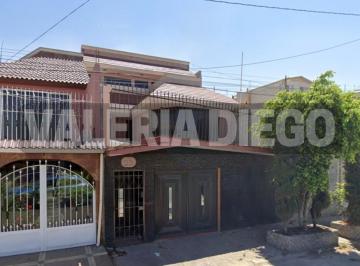 Casa de 4 habitaciones, Nezahualcóyotl · Remato Casa en Prados de Aragon, Ciudad Nezahualcoyotl