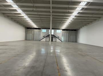Nave industrial · 500m² · 4 Estacionamientos · Bodega Industrial 1008 m² en Conunto Navex Park