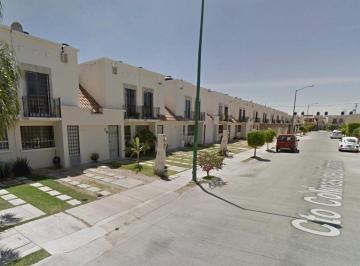 Casa de 2 habitaciones, León · Casa en Venta en Misión del Carmen, León Guanajuato Clj