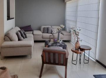 Casa en condominio de 3 habitaciones, Zapopan · Casa en Renta, Coto Villa Serena, Bugambilias