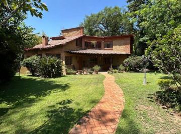 Casa de 2 habitaciones, Cuernavaca · Casa en Renta en La Colonia Barrio de Santiago, Cuernavaca