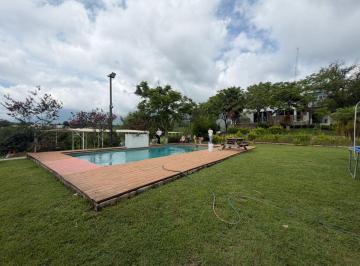Quinta de 3 habitaciones, Santiago · Quinta en Venta en Santiago
