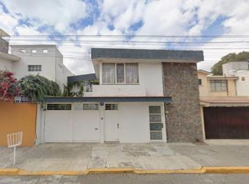 Casa de 4 habitaciones, Puebla · Casa en Venta en Jardines de San Manuel, Heroica Puebla de Zaragoza, Puebla. Cll