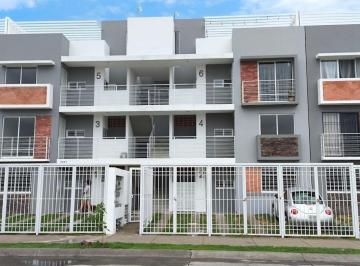 Departamento de 2 habitaciones, Zapopan · Venta Departamento en 1er Nivel Calle Amapola Fracc Parques Tesistan con Cochera. Zapopan