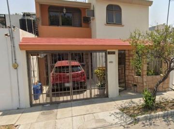Casa de 3 habitaciones, Zapopan · Casa en Venta en Sierra de Cuale, Las Águilas, Zapopan, Jalisco