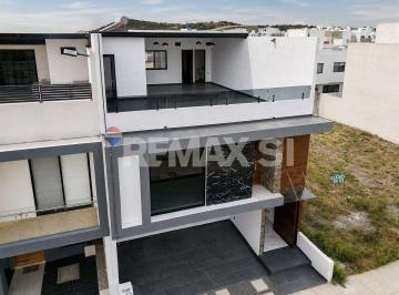 Casa · 307m² · 4 Recámaras · 2 Estacionamientos - Remax Si · Casa Venta Zen Life I