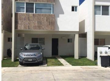 Casa de 3 habitaciones, Benito Juárez · Casa en Venta Adjudicada Fracc. Jardines del Sur II Oportunidad Cancun!