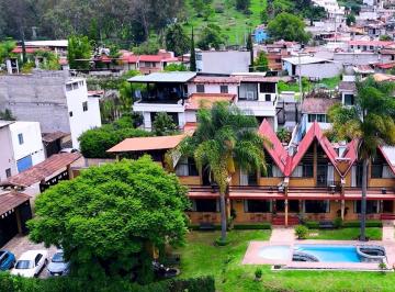 Casa , Valle de Bravo · Cabañas en Venta