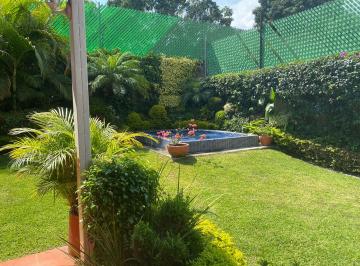 Casa en condominio de 3 habitaciones, Jiutepec · Renta Casa en Condominio 3 Rec. Jardín, Asador y Jacuzzi Grande
