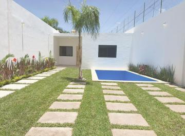 Casa · 140m² · 3 Recámaras · 3 Estacionamientos · Venta Casa Jiutepec, Morelos