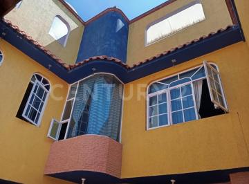Casa · 450m² · 5 Recámaras · 4 Estacionamientos · Casa Residencial con Alberca y Vista Panorámica en Lomas de Cristo, Texcoco.