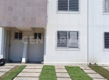 PORTADA · Casa en Venta en Viñedos