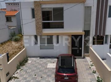 Casa · 178m² · 3 Recámaras · 2 Estacionamientos · Las Fuentes 59