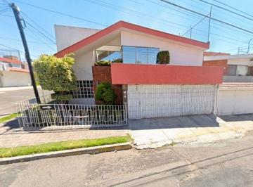 Casa de 3 habitaciones, Puebla · Casa en Venta en Calle 16 Sur, Sección Bandini, Puebla, Pue.