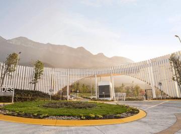 Acceso controlado · Terreno Premium en Venta Cumbres Elite Premier