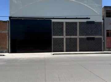 Bodega comercial , Morelia · Bodega en Renta - Salida a Salamanca