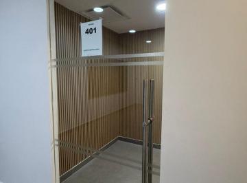 Oficina · 4 Recámaras · 10 Estacionamientos · Oficina Premium en Renta