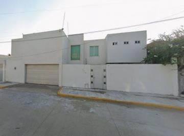 Casa de 5 habitaciones, Coatzacoalcos · Se Vende Casa en Colonia Puerto Mexico Coatzacoalcos Veracruz