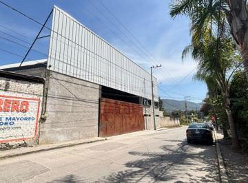 Bodega comercial de 2 habitaciones, Jiutepec · Bodega Comercial en Renta Jiutepec Arcotecho Acceso a Traileer y con Oficinas