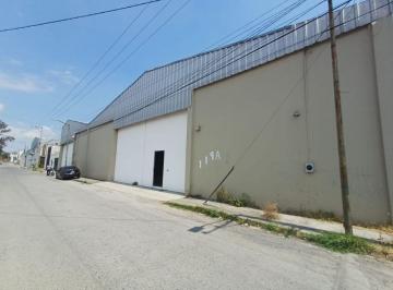 Bodega comercial de 1 habitación, Morelia · Bodega en Renta - Salida a Salamanca