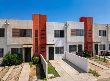Casa · 67m² · 3 Recámaras · 1 Estacionamiento · Privada Bugambilias, Lomas Te Terrabella, Tijuana Baja California