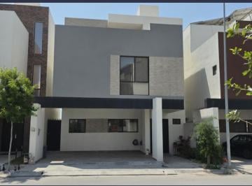 Casa · 240m² · 3 Recámaras · 2 Estacionamientos - hunterconstrucciones · Casa en Venta en Alyssa Residencial en Ramos Arizpe, Al Norte de Saltillo