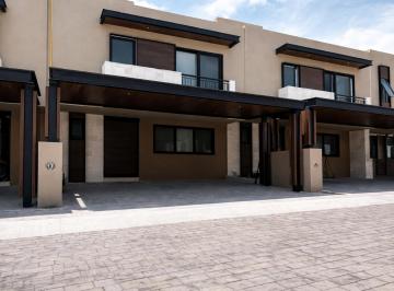 Casa en condominio de 3 habitaciones, Querétaro · Casa en Venta en Villa Magna, Lomas del Campanario Norte
