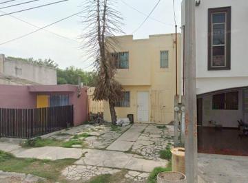 Casa de 3 habitaciones, Montemorelos · Casa en Venta, Calle Noche Buena, Col, Los Sabio, Mun, Montemorelos C. P. 67515 Nuevo Leon
