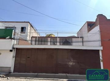 Casa de 4 habitaciones, Coyoacán · Casa en Venta, La Concepcion, Tepalcatitla