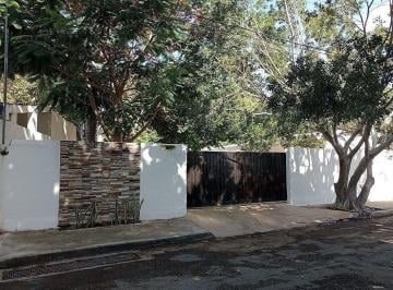 Casa · 193m² · 3 Recámaras · 4 Estacionamientos · Casa 1 Nivel en Venta en Col. Maya, Mérida Yucatán (Eb - Vv2742)
