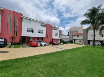 Casa en condominio de 3 habitaciones, La Magdalena Contreras · Casa Dentro de Fraccionamiento en Venta en Pueblo Nuevo, Magdalena Contreras. Ad