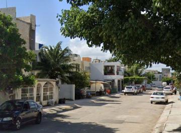 Casa de 3 habitaciones, Solidaridad · Casa en Venta en Playa del Carmen, Cacún, Qiuntana Roo Clj