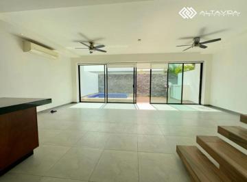 Casa de 4 habitaciones, Benito Juárez · Casa en Venta en Aqua Residencial Cancún | Alberca Privada | 4 Recámaras