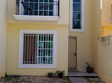 Casa · 87m² · 2 Recámaras · 1 Estacionamiento · Casa en Venta de 2 Recámaras en Marsella 1 Playa del Carmen