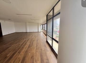 Oficina · 200m² · 1 Estacionamiento · Oficina en del Valle